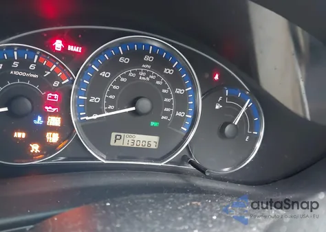 2010 Subaru Forester 2.5X Premium из США, поврежденный, VIN JF2SH6CC8AH734142